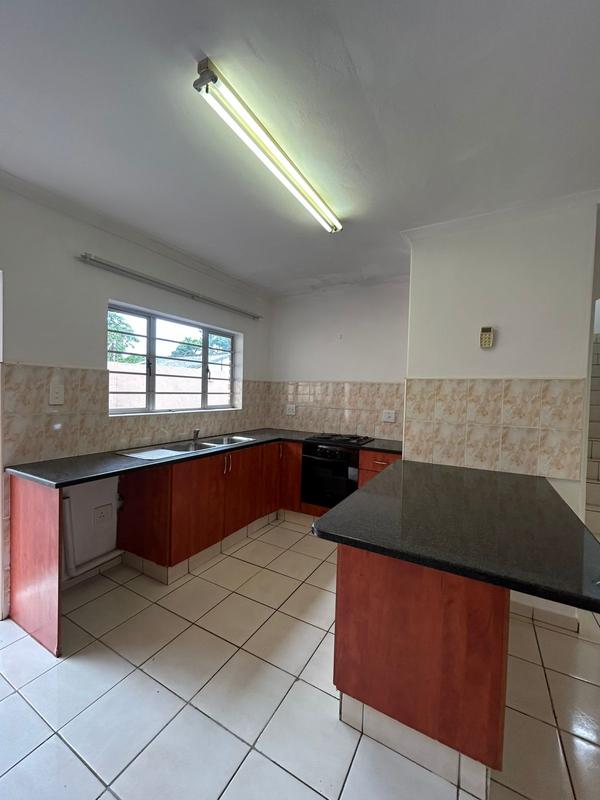 To Let 3 Bedroom Property for Rent in Southport KwaZulu-Natal