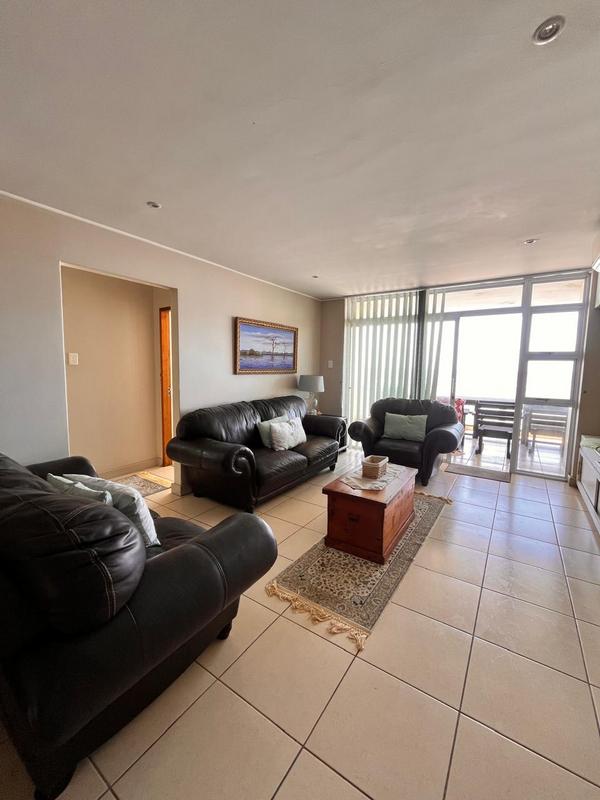 4 Bedroom Property for Sale in Margate KwaZulu-Natal