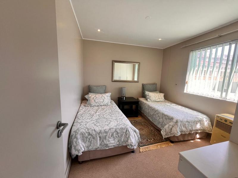 4 Bedroom Property for Sale in Margate KwaZulu-Natal