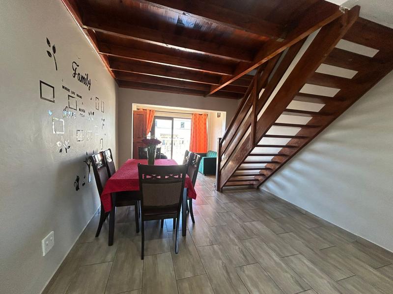 3 Bedroom Property for Sale in Uvongo KwaZulu-Natal