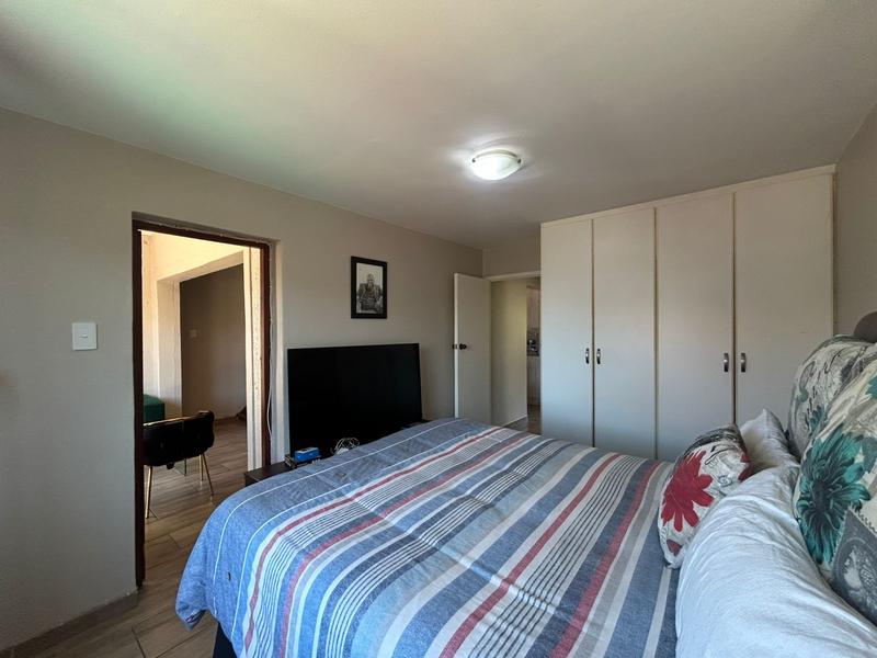 3 Bedroom Property for Sale in Uvongo KwaZulu-Natal