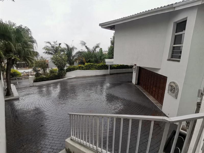 To Let 4 Bedroom Property for Rent in Reservoir Hills KwaZulu-Natal