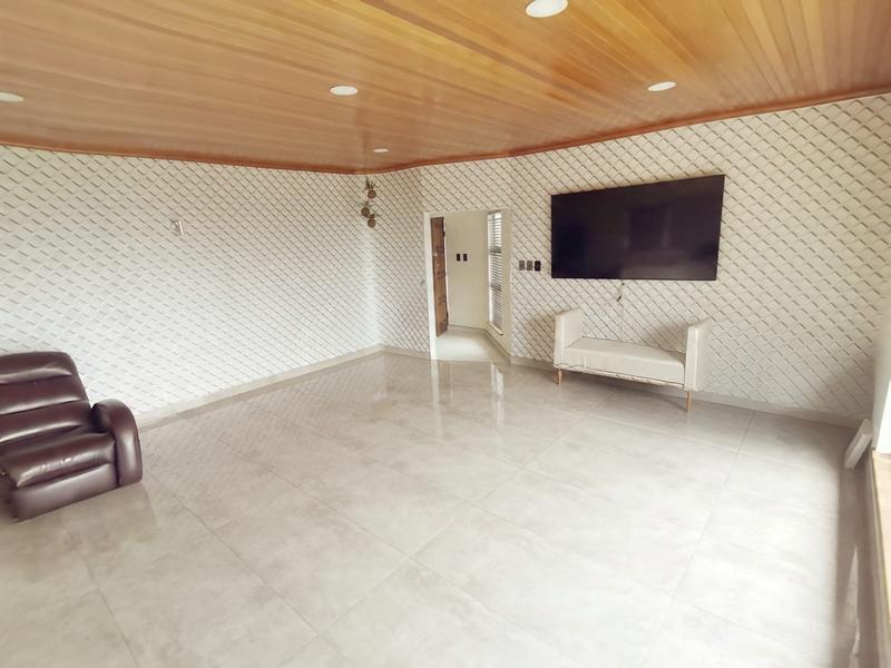 To Let 4 Bedroom Property for Rent in Reservoir Hills KwaZulu-Natal