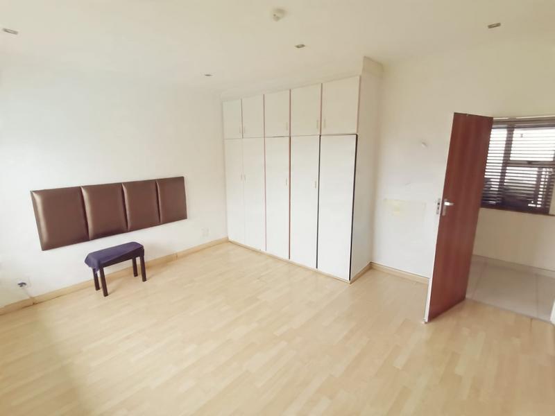 To Let 4 Bedroom Property for Rent in Reservoir Hills KwaZulu-Natal