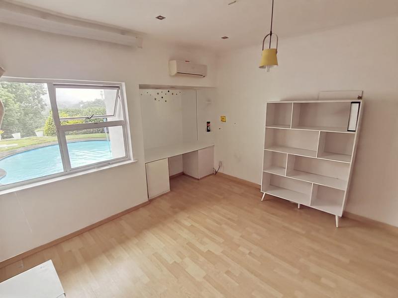 To Let 4 Bedroom Property for Rent in Reservoir Hills KwaZulu-Natal