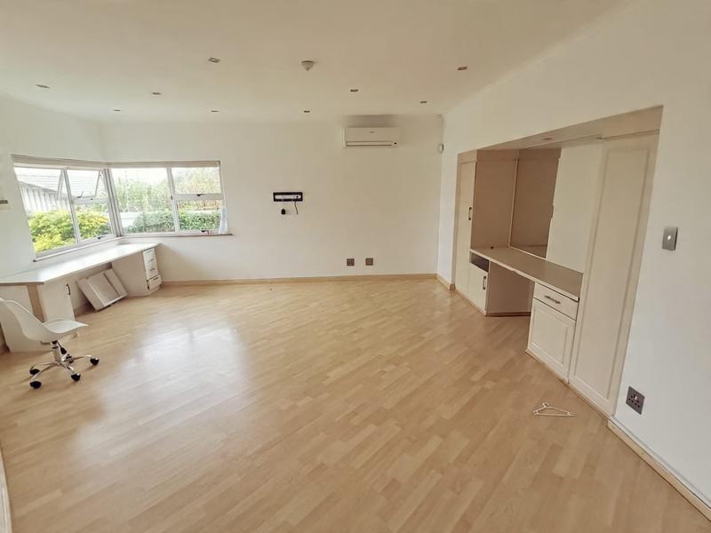 To Let 4 Bedroom Property for Rent in Reservoir Hills KwaZulu-Natal