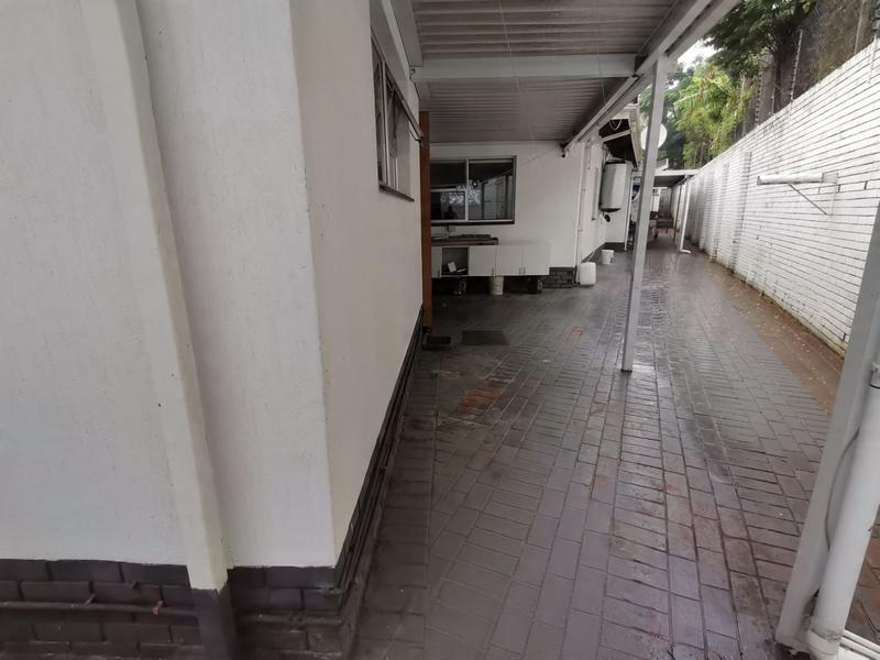 To Let 4 Bedroom Property for Rent in Reservoir Hills KwaZulu-Natal