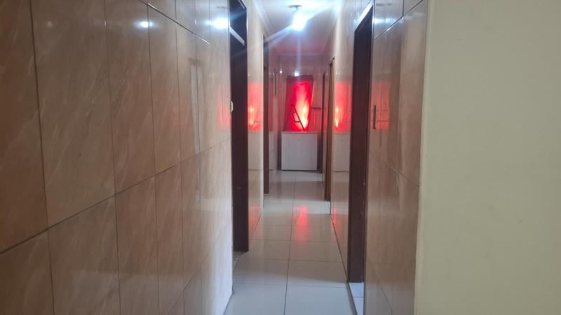 4 Bedroom Property for Sale in Silverglen KwaZulu-Natal