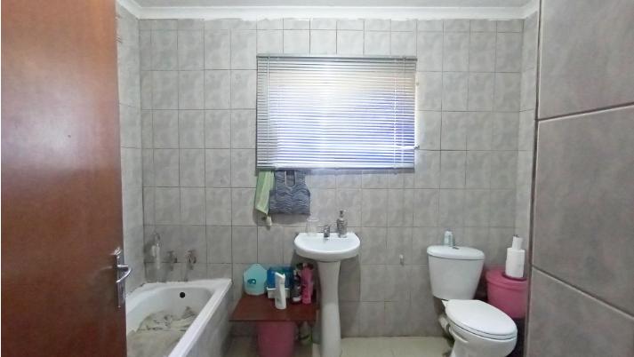 4 Bedroom Property for Sale in Silverglen KwaZulu-Natal