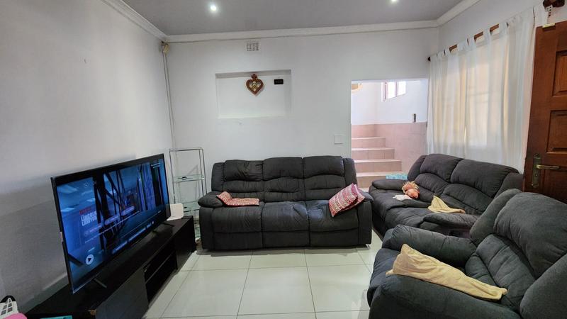 4 Bedroom Property for Sale in Bonela KwaZulu-Natal