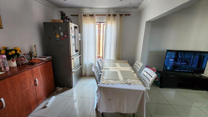 4 Bedroom Property for Sale in Bonela KwaZulu-Natal