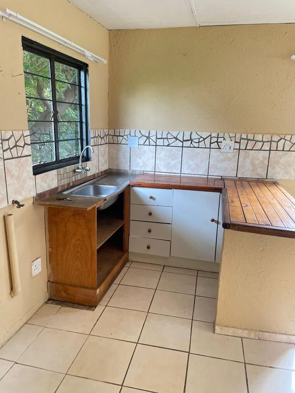 1 Bedroom Property for Sale in Montclair KwaZulu-Natal