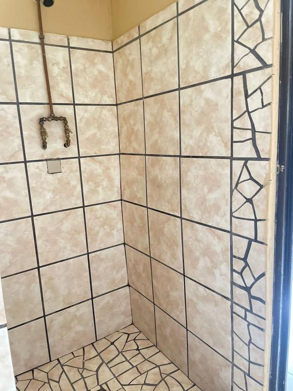 1 Bedroom Property for Sale in Montclair KwaZulu-Natal