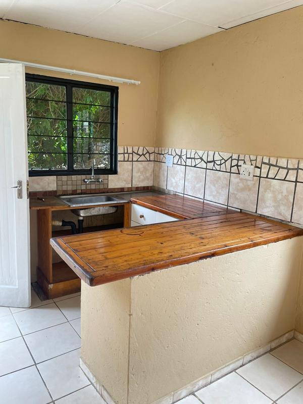 1 Bedroom Property for Sale in Montclair KwaZulu-Natal