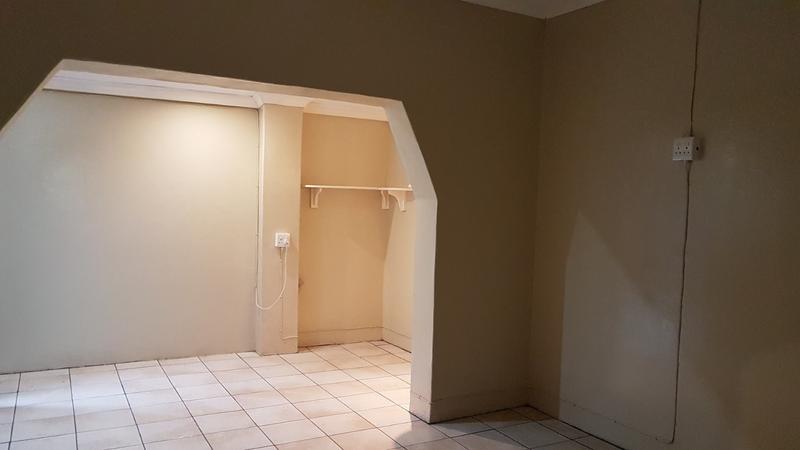 To Let 3 Bedroom Property for Rent in Umtentweni KwaZulu-Natal