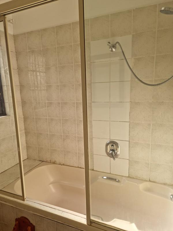 1 Bedroom Property for Sale in Durban North KwaZulu-Natal