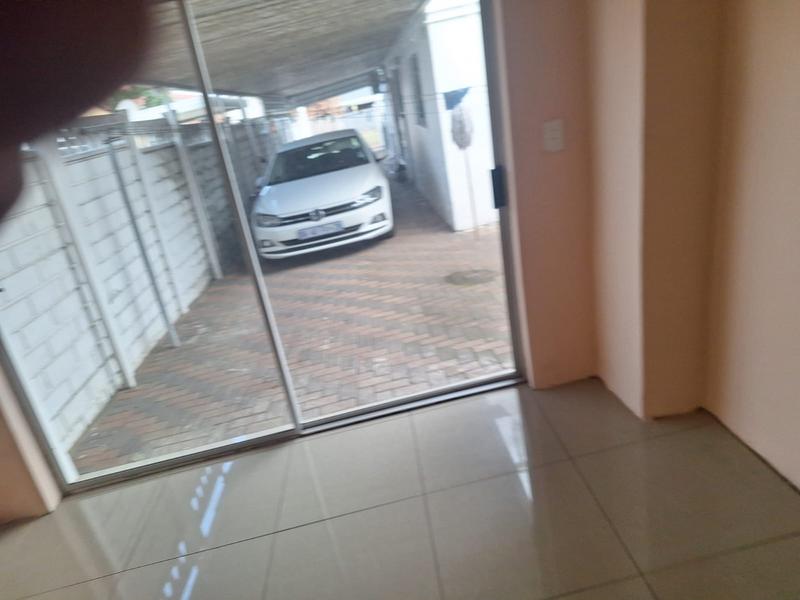 To Let 2 Bedroom Property for Rent in Merebank KwaZulu-Natal