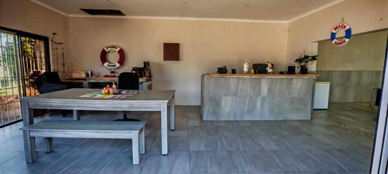 5 Bedroom Property for Sale in Manaba Beach KwaZulu-Natal