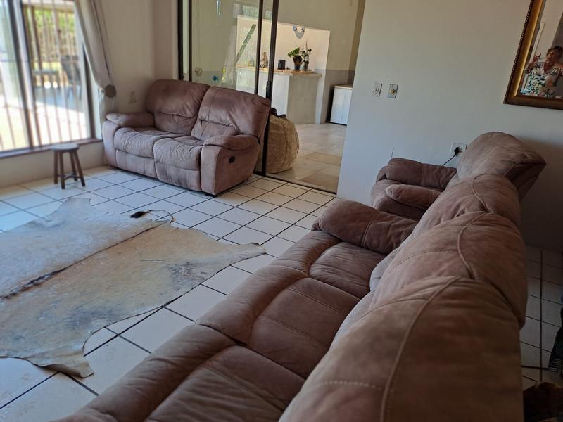 5 Bedroom Property for Sale in Manaba Beach KwaZulu-Natal