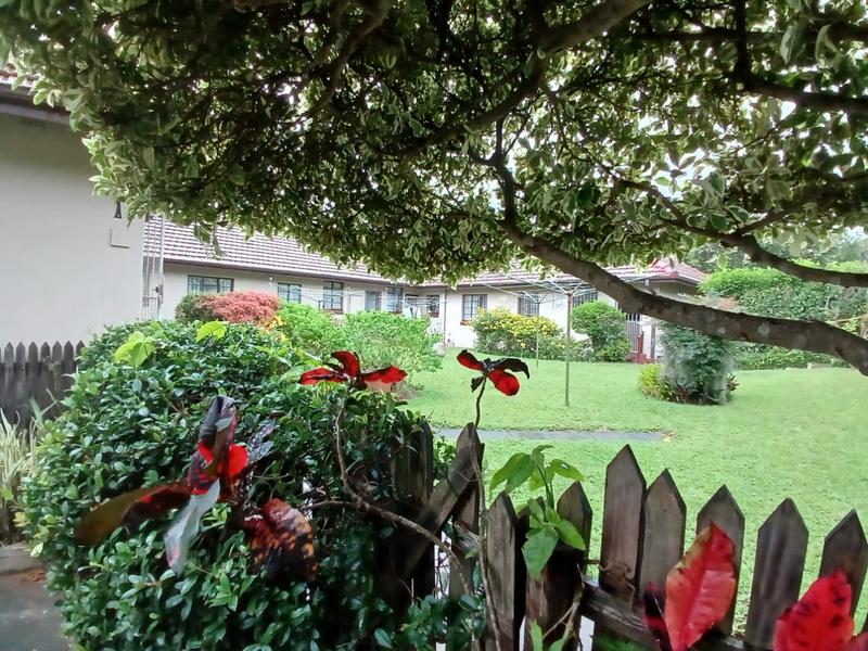 2 Bedroom Property for Sale in Uvongo KwaZulu-Natal