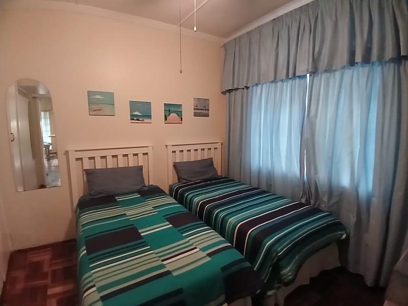 2 Bedroom Property for Sale in Uvongo KwaZulu-Natal
