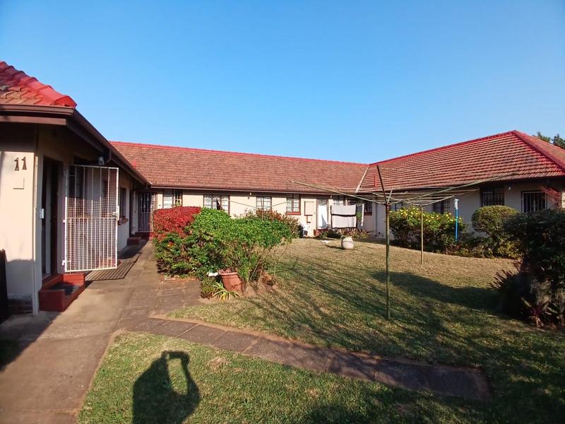To Let 2 Bedroom Property for Rent in Uvongo KwaZulu-Natal