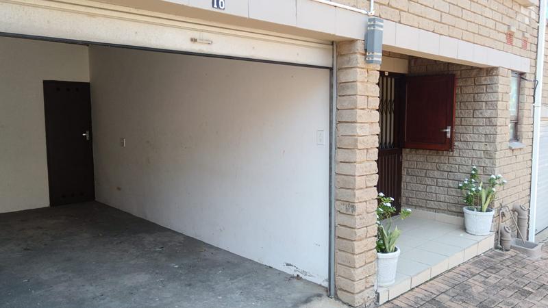 3 Bedroom Property for Sale in Uvongo KwaZulu-Natal