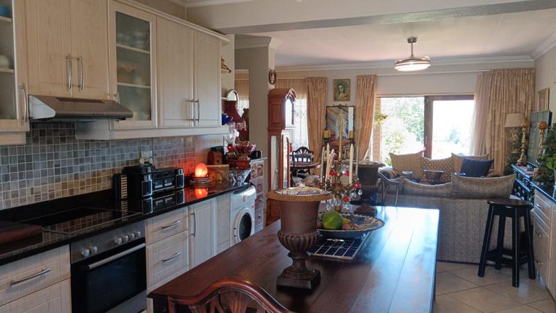 3 Bedroom Property for Sale in Uvongo KwaZulu-Natal