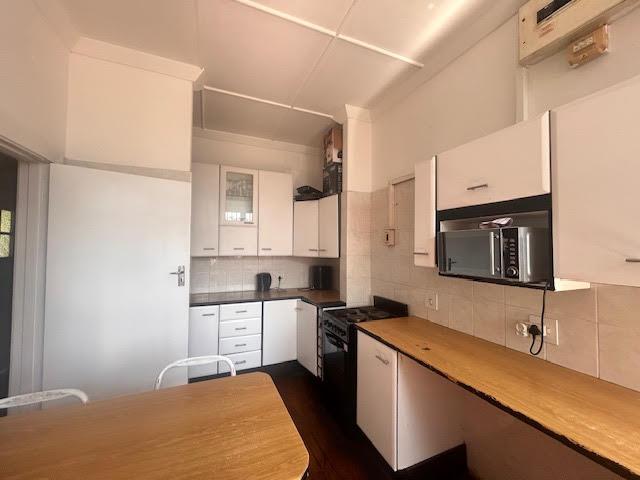 2 Bedroom Property for Sale in Glenwood KwaZulu-Natal