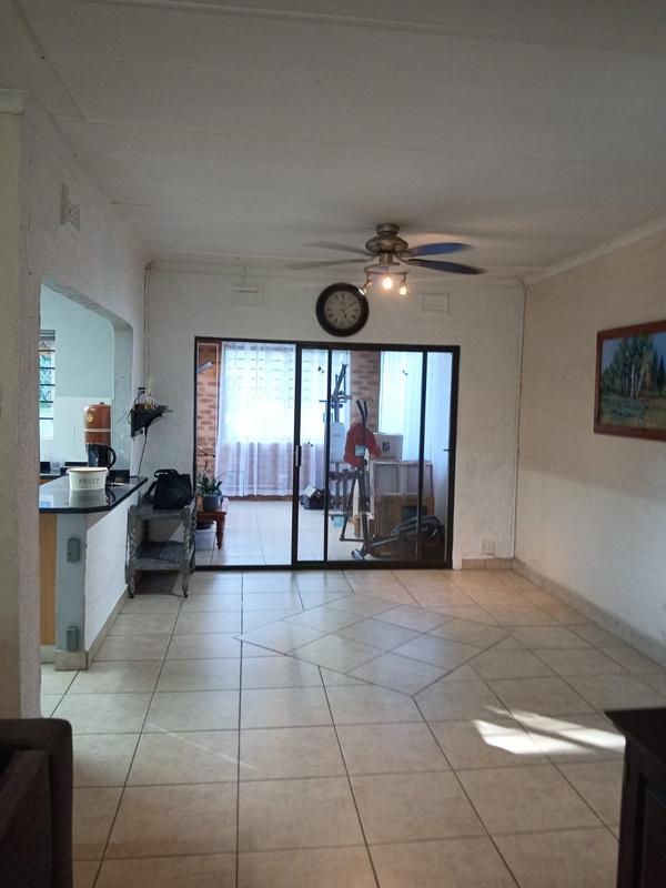 3 Bedroom Property for Sale in Drakensview KwaZulu-Natal
