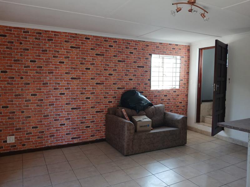 3 Bedroom Property for Sale in Drakensview KwaZulu-Natal