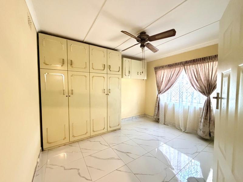 To Let 4 Bedroom Property for Rent in Reservoir Hills KwaZulu-Natal