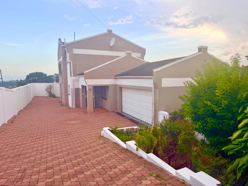 4 Bedroom Property for Sale in Reservoir Hills KwaZulu-Natal