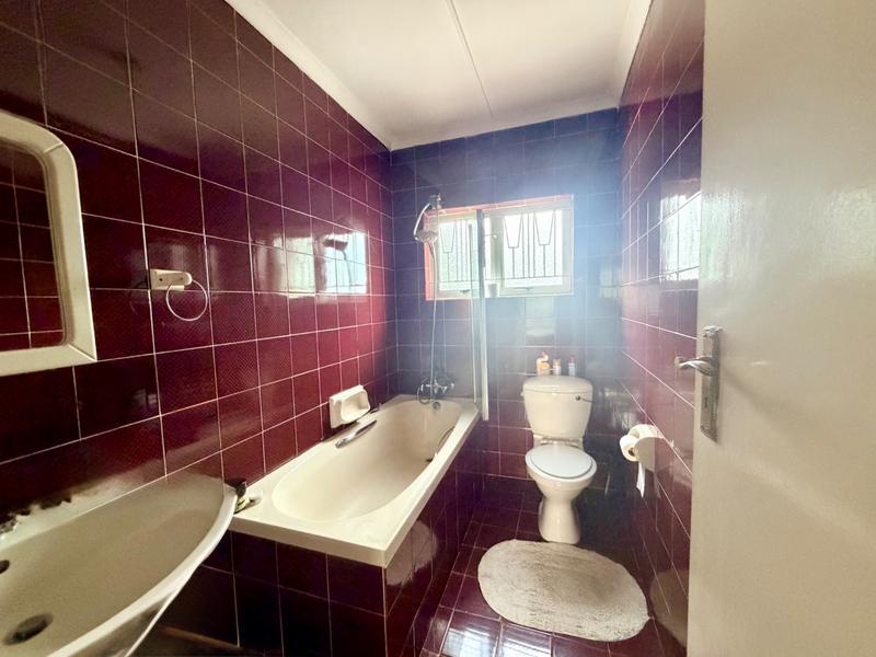 4 Bedroom Property for Sale in Reservoir Hills KwaZulu-Natal