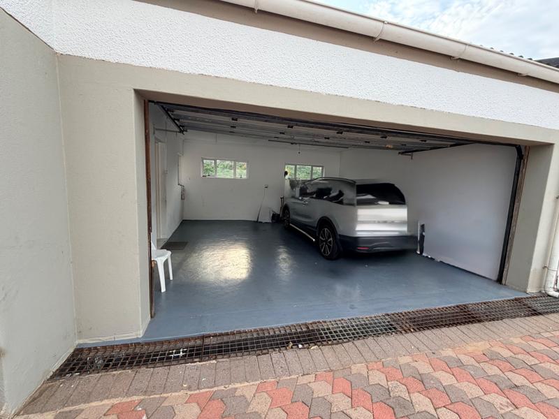 4 Bedroom Property for Sale in Reservoir Hills KwaZulu-Natal