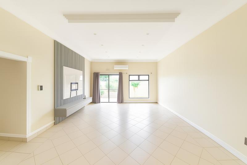 2 Bedroom Property for Sale in Umhlanga Ridge KwaZulu-Natal