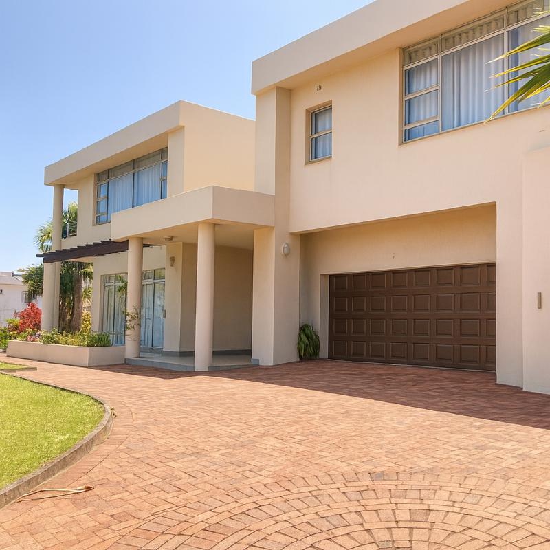 5 Bedroom Property for Sale in La Mercy KwaZulu-Natal