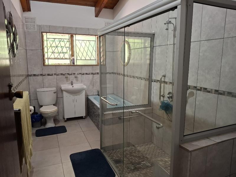 5 Bedroom Property for Sale in Clansthal KwaZulu-Natal