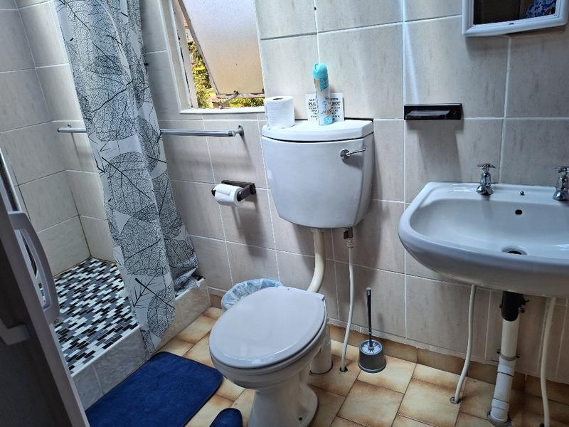 5 Bedroom Property for Sale in Clansthal KwaZulu-Natal