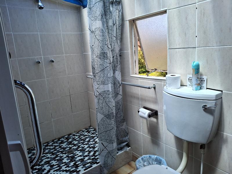 5 Bedroom Property for Sale in Clansthal KwaZulu-Natal