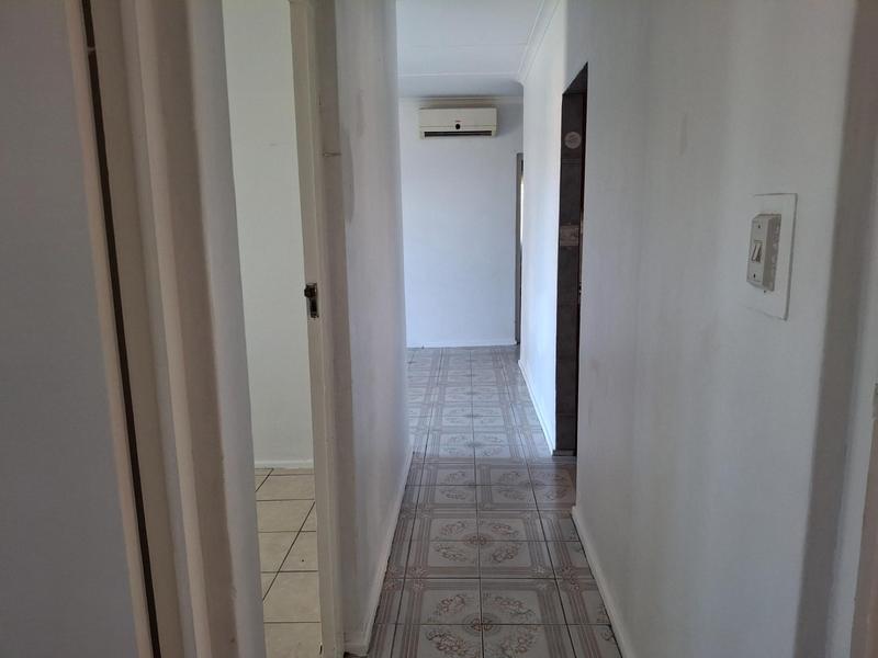 3 Bedroom Property for Sale in Sunpark KwaZulu-Natal