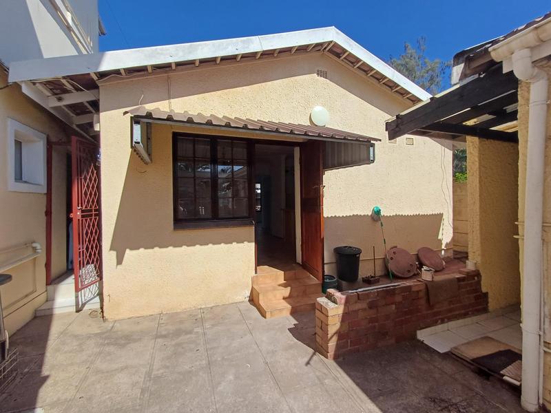 1 Bedroom Property for Sale in Durban North KwaZulu-Natal