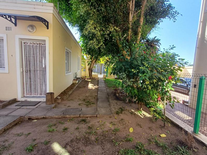 1 Bedroom Property for Sale in Durban North KwaZulu-Natal