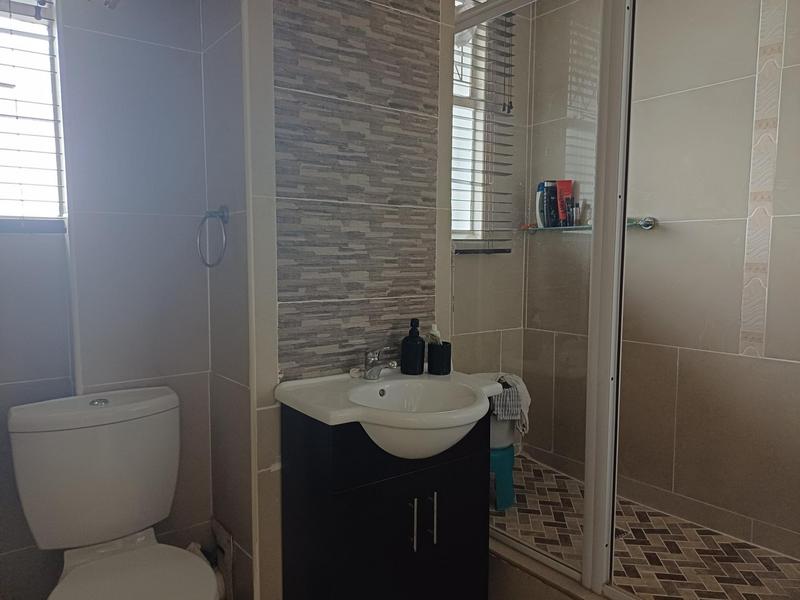 2 Bedroom Property for Sale in North Beach KwaZulu-Natal