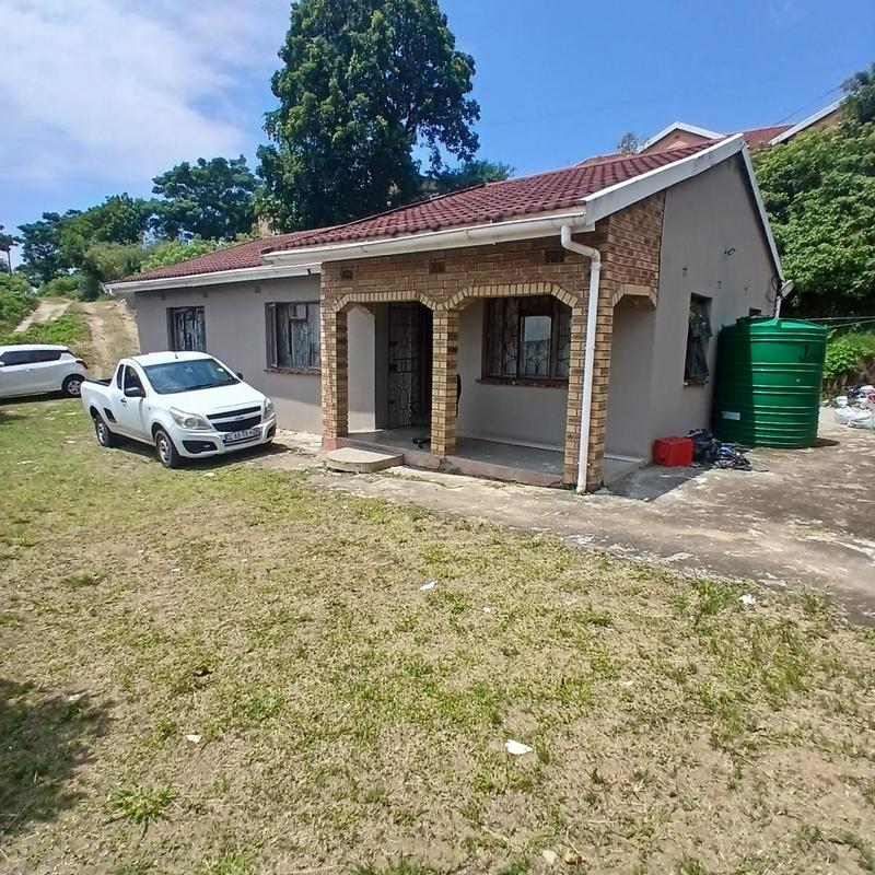 3 Bedroom Property for Sale in Umlazi KwaZulu-Natal
