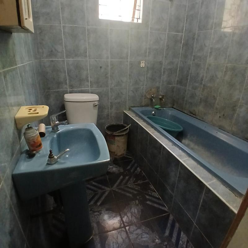 3 Bedroom Property for Sale in Umlazi KwaZulu-Natal