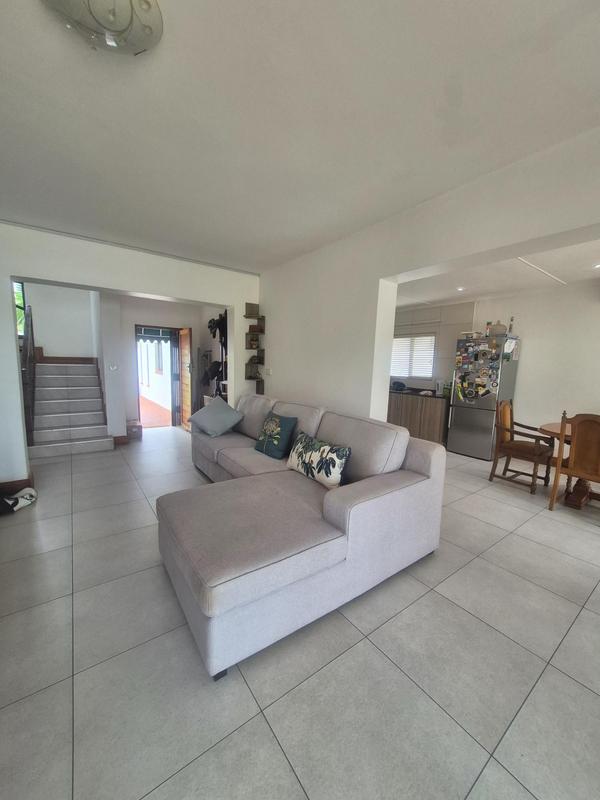 5 Bedroom Property for Sale in Herrwood Park KwaZulu-Natal