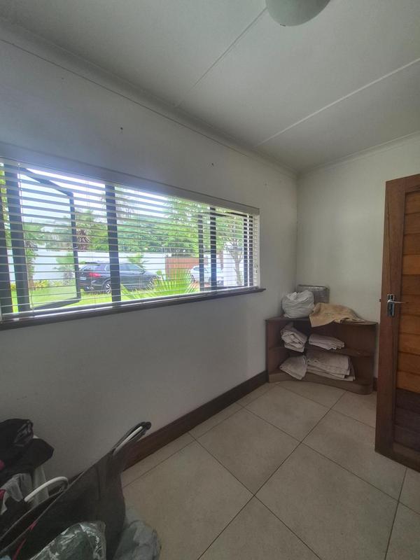 5 Bedroom Property for Sale in Herrwood Park KwaZulu-Natal