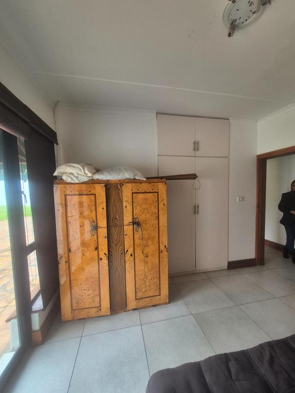 5 Bedroom Property for Sale in Herrwood Park KwaZulu-Natal