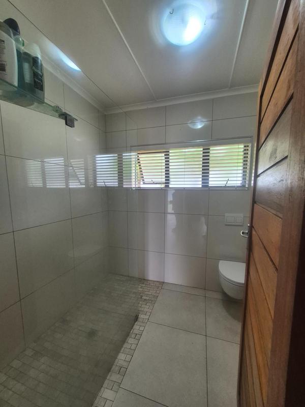 5 Bedroom Property for Sale in Herrwood Park KwaZulu-Natal